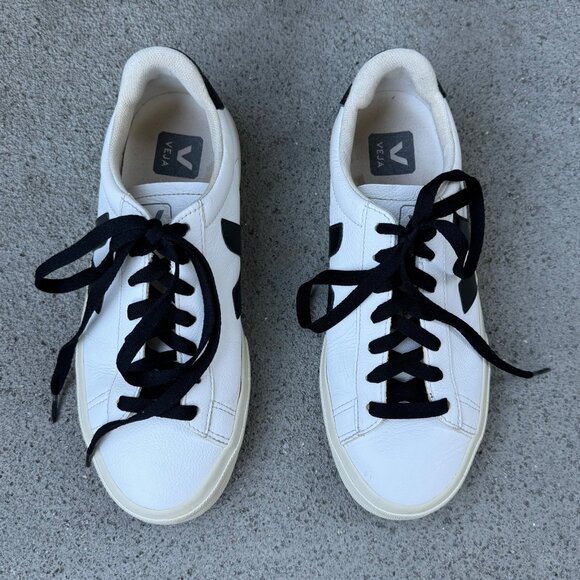 VEJA Campo Sneakers Womens 8 US EUR 39 Black & White Leather Lace-Up Shoes - Picture 7 of 9